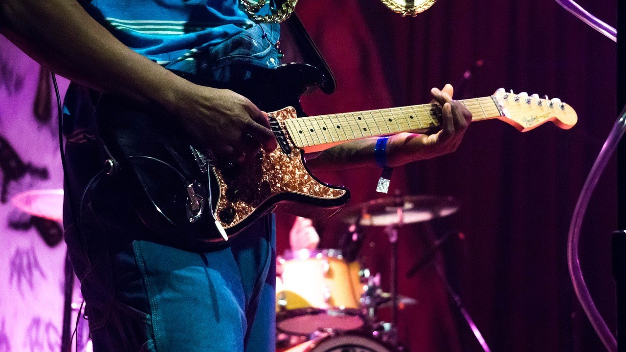 Guitar Lessons Online our ultimate guide on where to start LaptrinhX