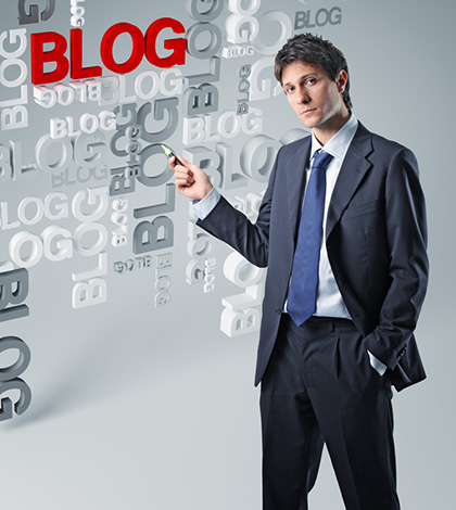 Top 20 Small Business Bloggers Dominating the Market